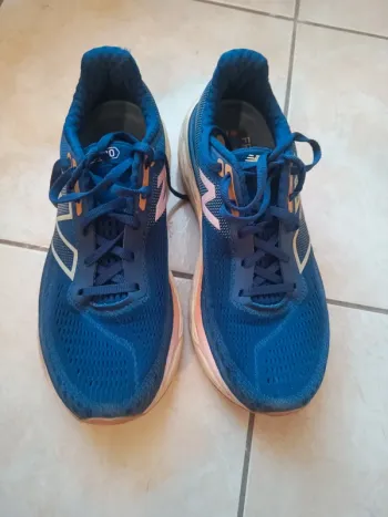 New Balance 1080 Running Shoes d'occasion