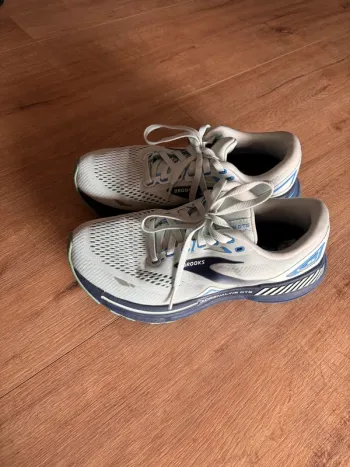 Tweedehands Brooks Adrenaline GTS Running Shoes