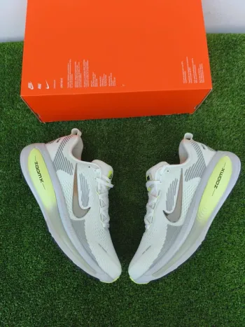 Gebrauchtes Pegasus Vomero 18 Running Shoes