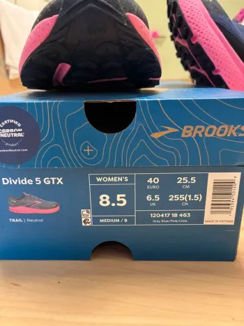 Tweedehands Brooks Divide 5 GTX bike — afbeelding 2 van 6