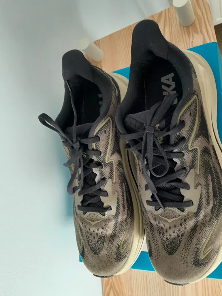 Używany Hoka Clifton 10 bike — zdjęcie 2 z 3