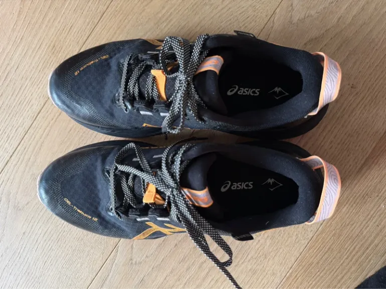 Used Asics Gel Trabuco 12 GTX bike — image 9 of 13