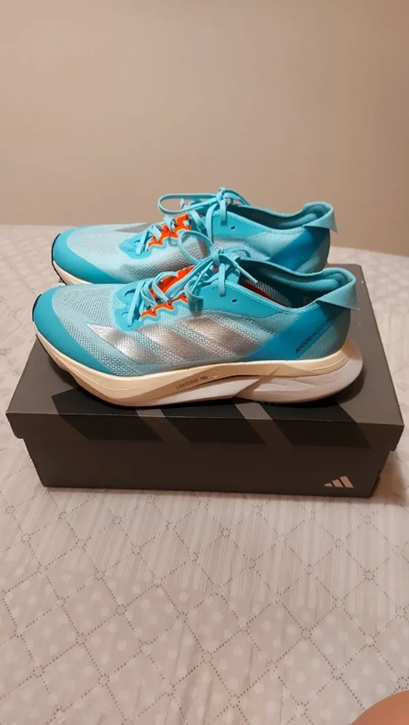 Used Scarpa Adizero Boston 12 Running Shoes