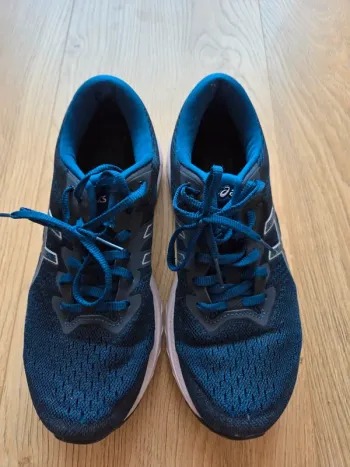 Tweedehands Asics GT-1000 11 Running Shoes