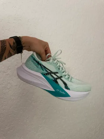 Tweedehands Asics Magic Speed 4 bike — afbeelding 2 van 6