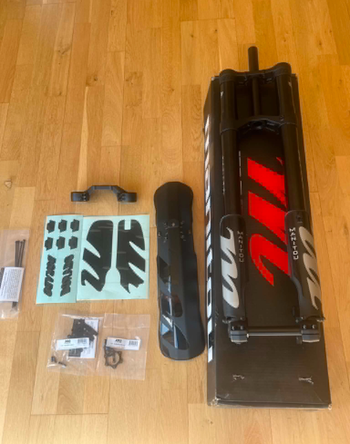Manitou Dorado Comp Fork de segunda mano