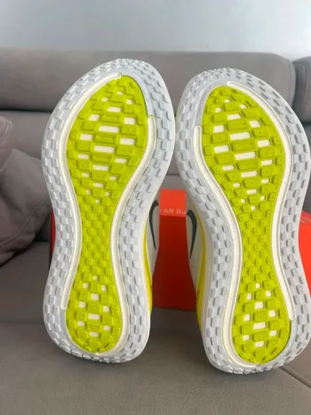 Brugt Nike Vomero Plus bike — billede 11 af 12