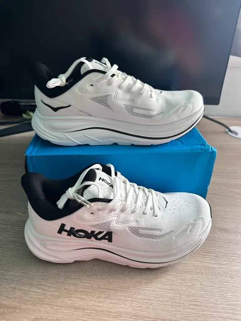 Used Hoka Clifton 10 bike — image 3 of 3