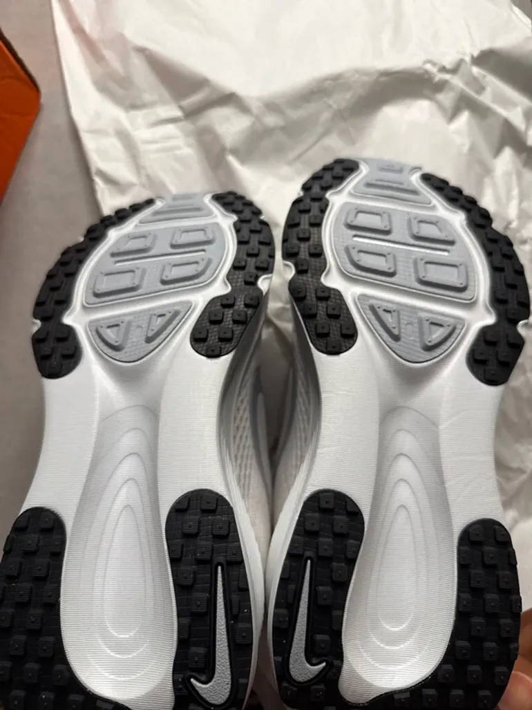 Używany Nike Vomero 18 bike — zdjęcie 3 z 7