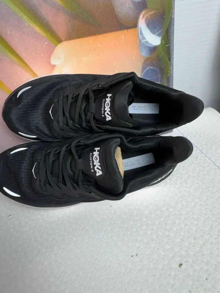 Used Hoka Clifton 8 bike — image 4 of 7