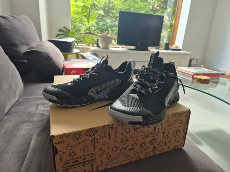 Tweedehands Nike Juniper Trail bike — afbeelding 2 van 3