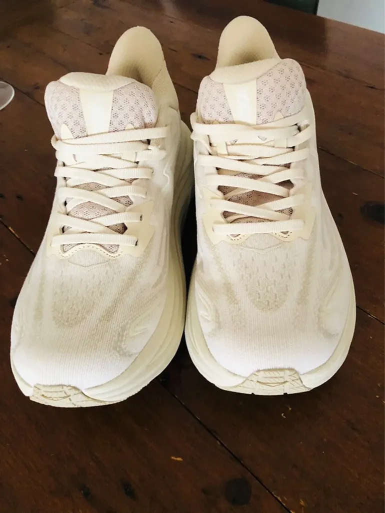 Tweedehands Hoka Clifton 10 bike — afbeelding 3 van 6