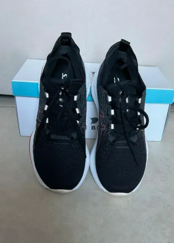 Tweedehands Asics FFBlast+ bike — afbeelding 4 van 7
