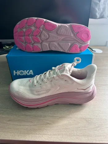 Gebrauchtes Rose Clifton 10 Running Shoes
