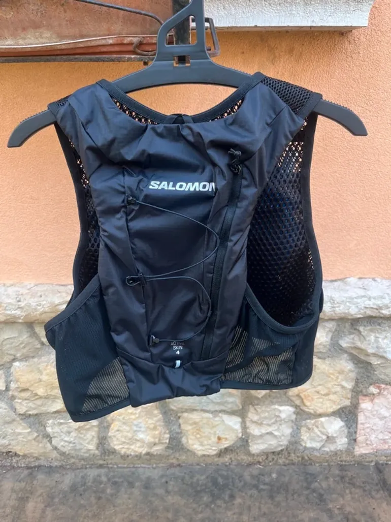 Used Salomon Trail Running Backpack bike — image 6 of 8