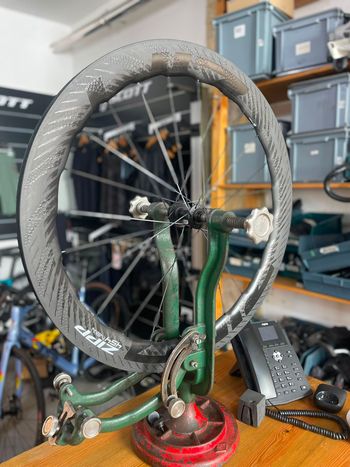 Used Zipp 454 NSW Tubeless Disc Brake Wheelset 2026 Wheels