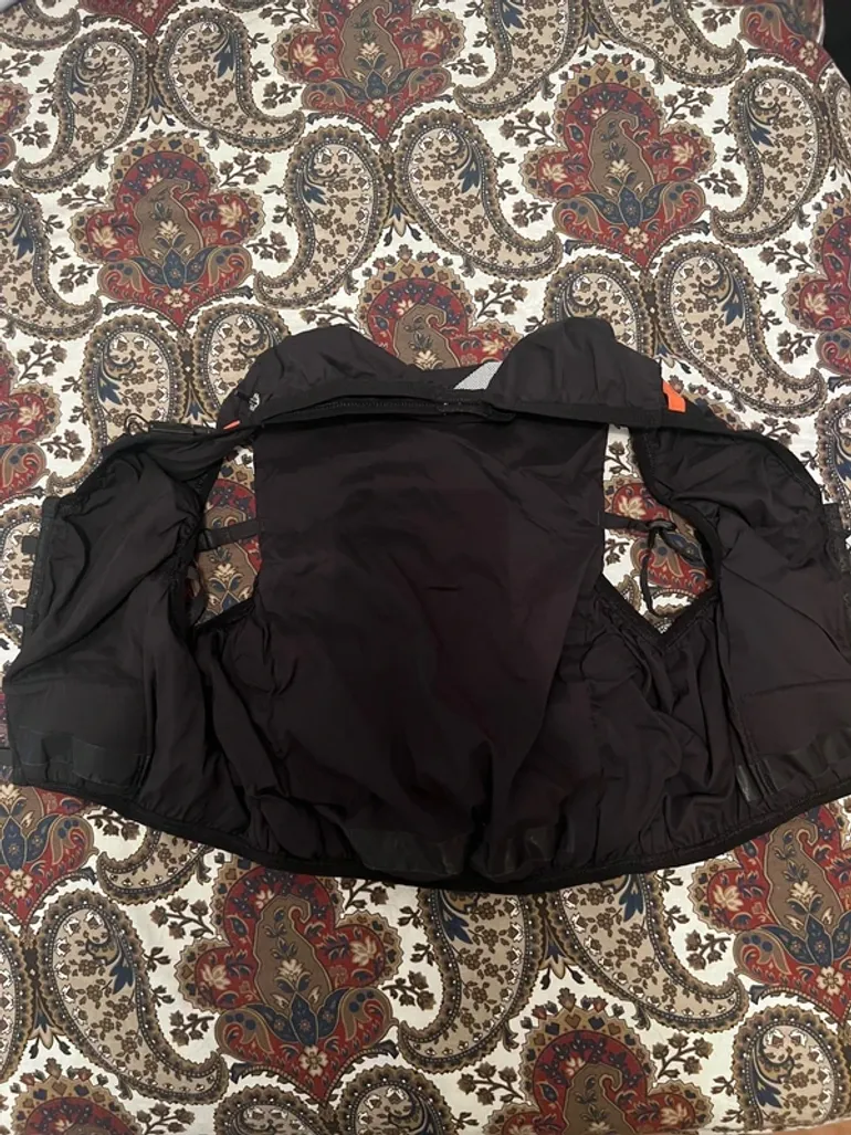 Použité Compressport Ultrun Evo 10 bike — obrázek 2 z 5