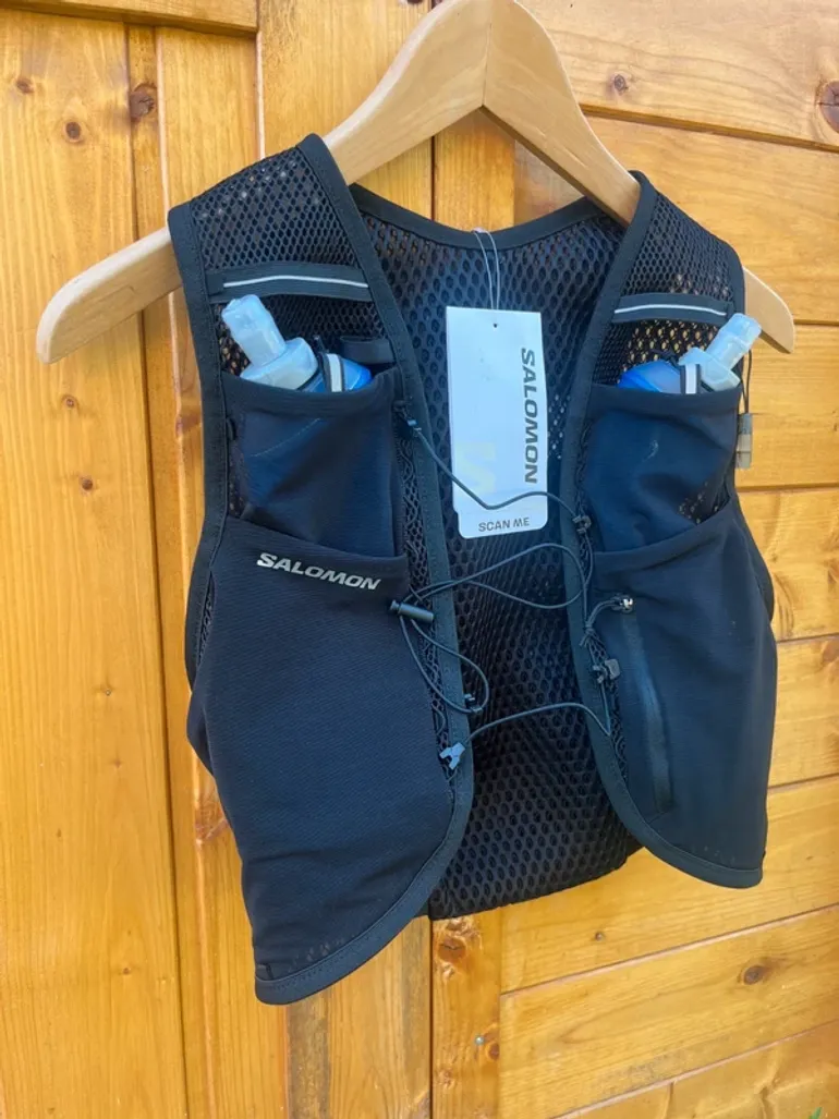 Used Salomon Running Gilet bike — image 2 of 7