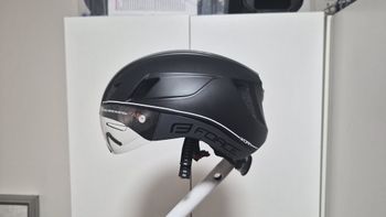 Brugt F3 Worm Force Aero Helmet bike — billede 2 af 8