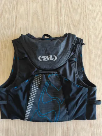 Zipp T.S.L. Gilet Trail Femme 12L XS bike d'occasion — image 2 sur 2