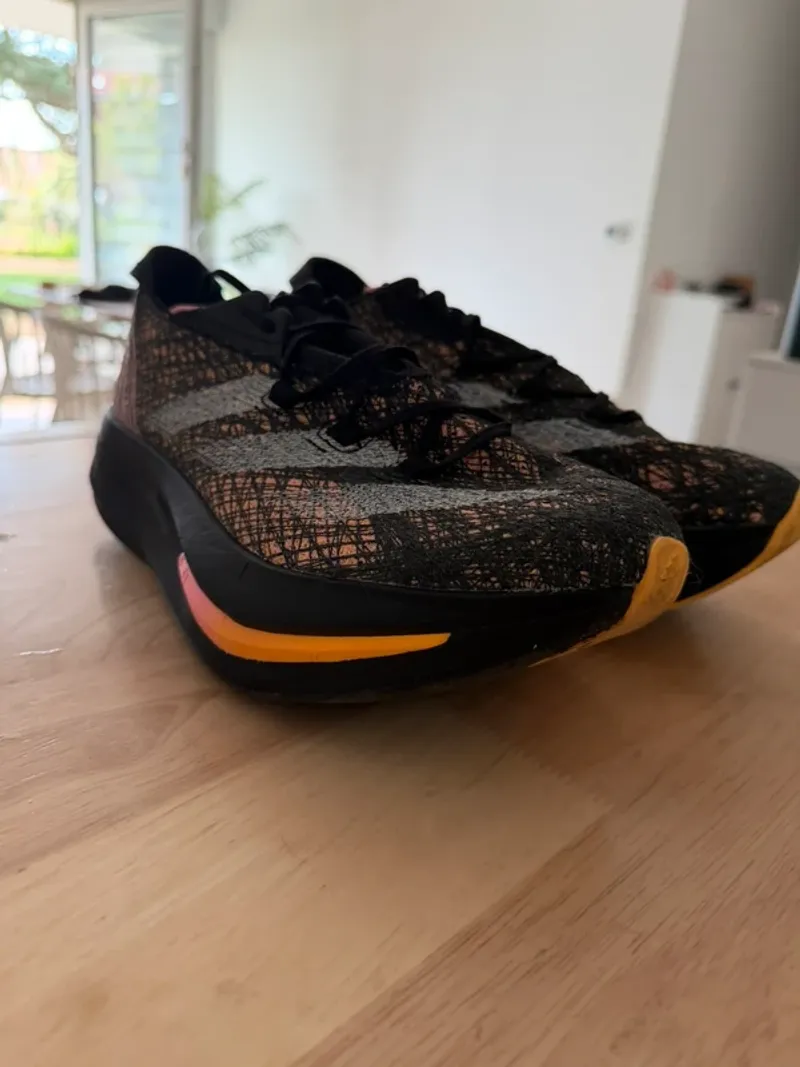 Used Adidas Prime X2.0 Strung Running Shoes