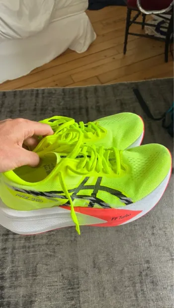 Asics Magic Speed 4 Running Shoes usato