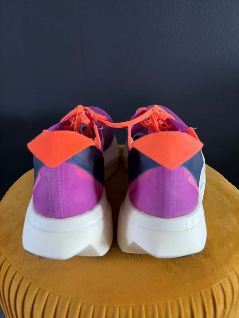 Used Pro Adizero Adios 3 bike — image 4 of 8
