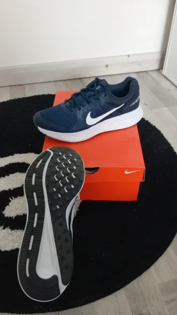 Używany Nike Run Swift 2 bike — zdjęcie 4 z 8
