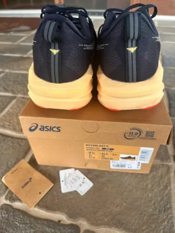 Gebrauchtes Asics Novablast 5 bike — Bild 4 von 7
