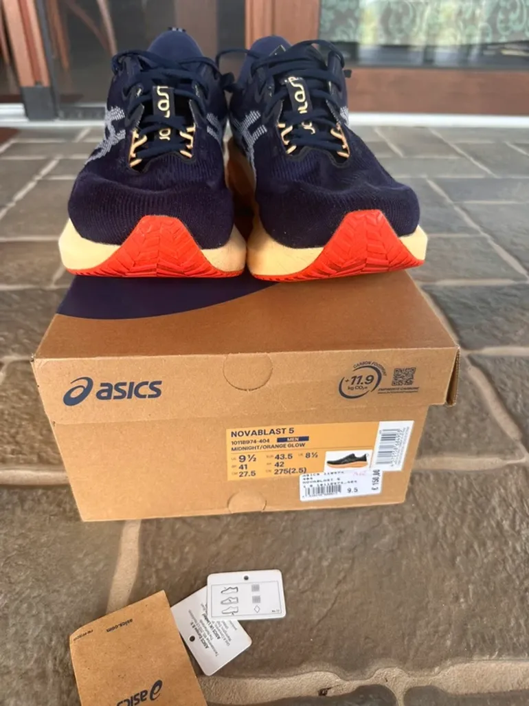 Gebrauchtes Asics Novablast 5 bike — Bild 2 von 7