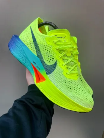 Brugt Nike ZoomX Vaporfly Next% 3 bike — billede 2 af 8