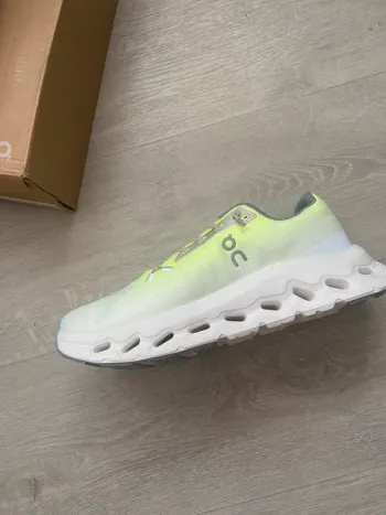 Used On Running Shoes bike — image 3 of 5