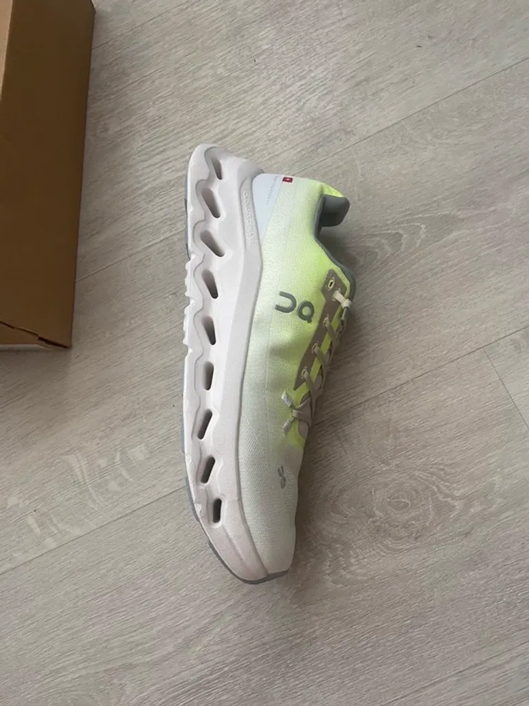 Used On Running Shoes bike — image 4 of 5