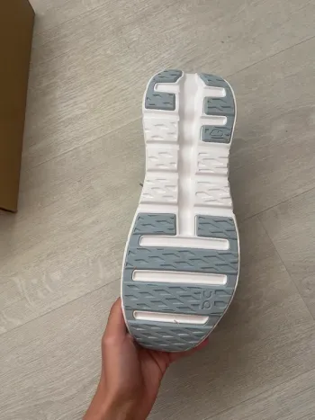 Used On Running Shoes bike — image 5 of 5