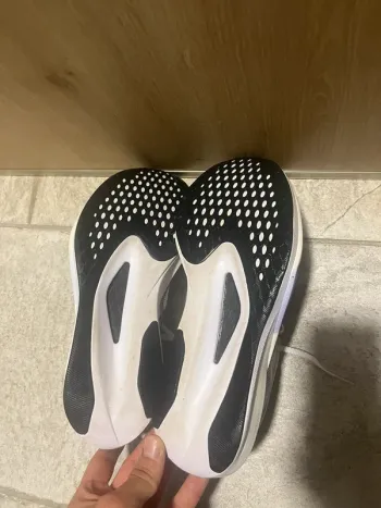 Used Asics Magic Speed 5 bike — image 5 of 5