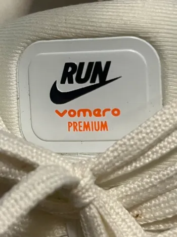 Used Nike Vomero Premium bike — image 7 of 8