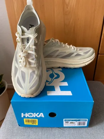Used Hoka Mafate Speed 4 Lite bike — image 3 of 10