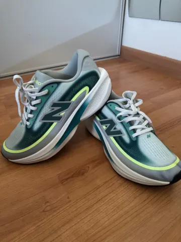 Używany New Balance Ellipse V1 Running Shoes