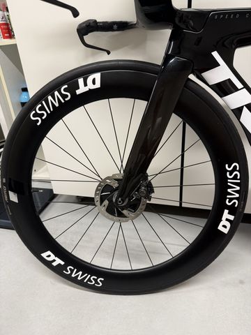 Dt Swiss Custom Wheelset 2022 bike d'occasion — image 6 sur 11