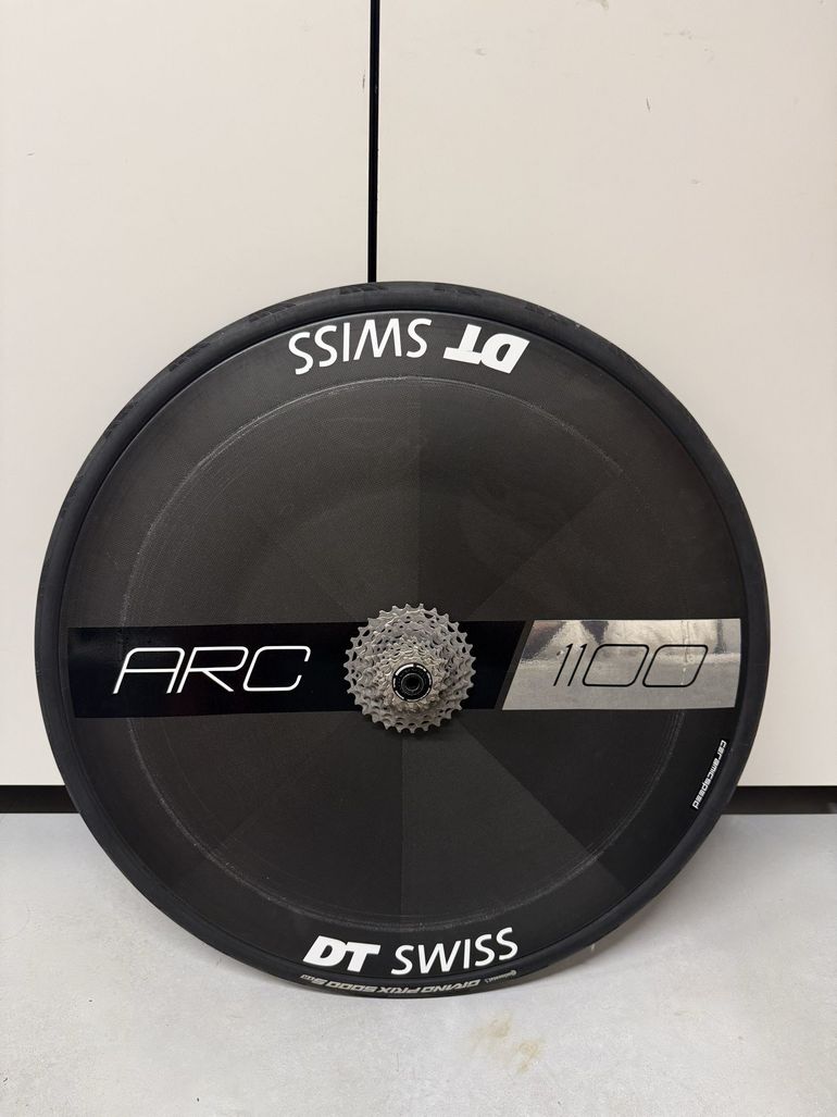 Dt Swiss Custom Wheelset 2022 bike d'occasion — image 10 sur 11