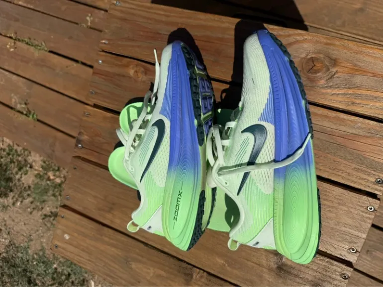 Used Nike Vomero 18 bike — image 3 of 5