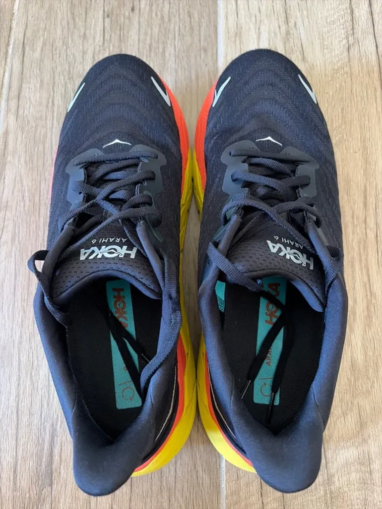 Used Hoka Baskets de running bike — image 4 of 6