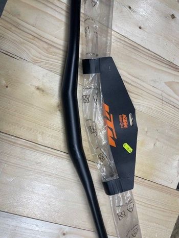 Tweedehands Ktm Handlebar 2025 Cockpit