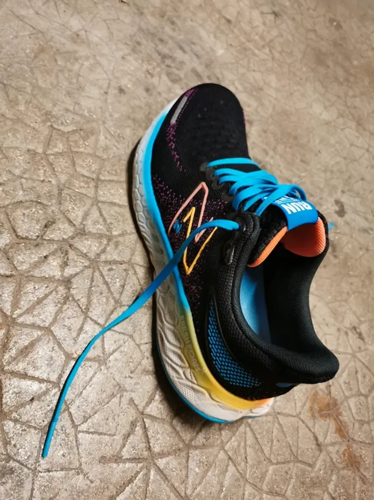 Used New Balance Foam 1080 bike — image 2 of 11