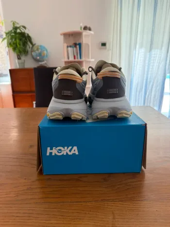 Used Hoka Mafate 5 bike — image 6 of 8