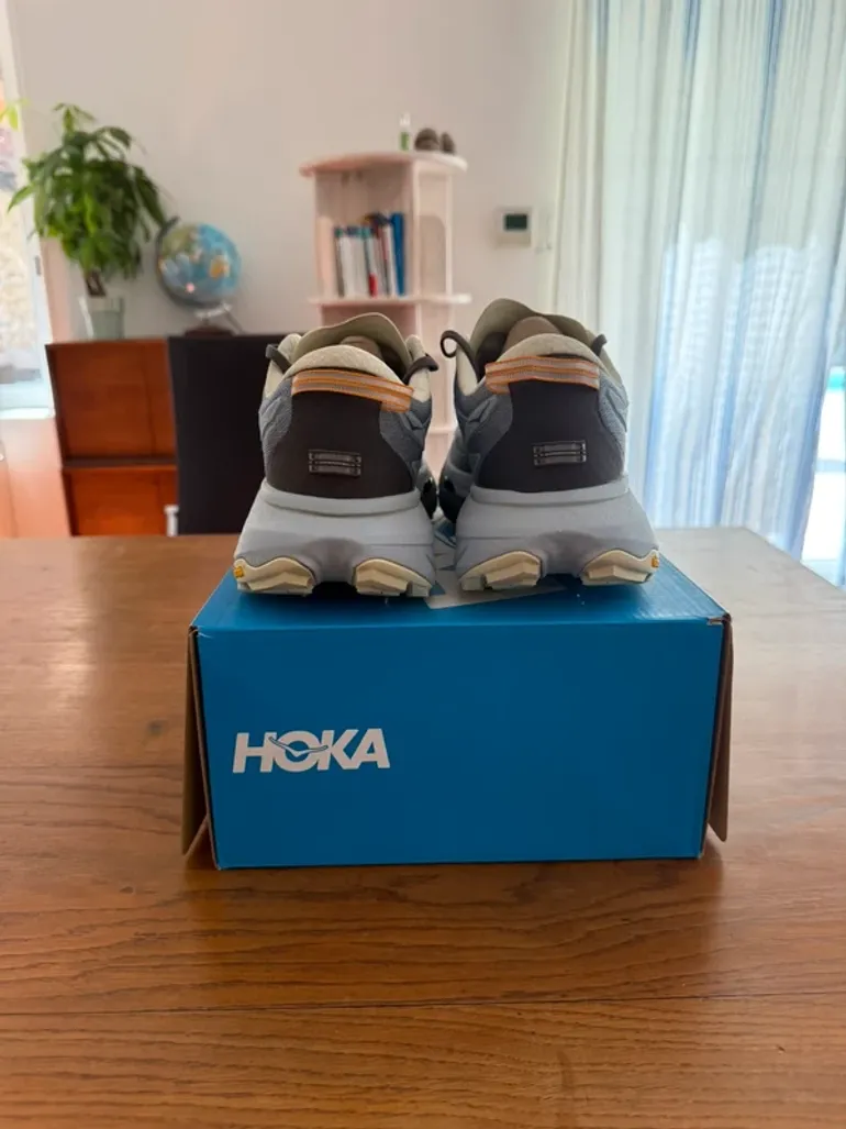 Used Hoka Mafate 5 bike — image 6 of 8