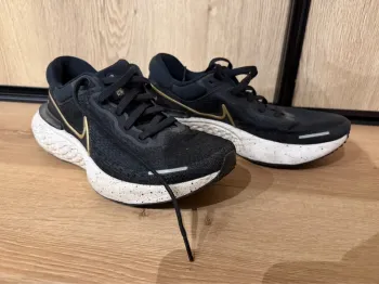 Used Nike Invincible Running Shoes