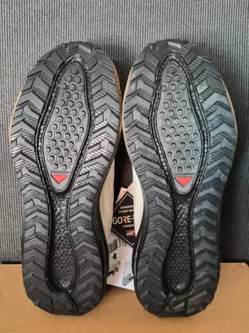 Used Premium Aero Blaze 4 GRVL GORE-TEX bike — image 14 of 15
