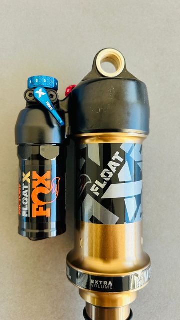 Brugt Fox Racing Float X2 Factory 2-POS 2024 bike — billede 3 af 6