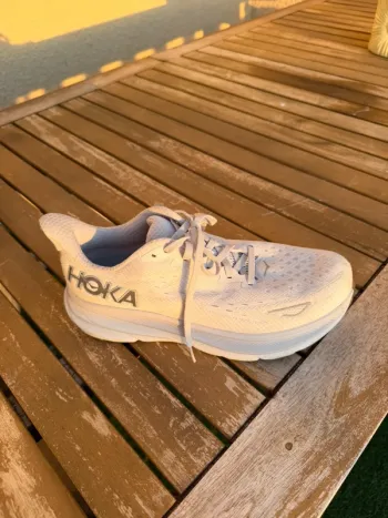 Used Hoka Basket blanche bike — image 3 of 3